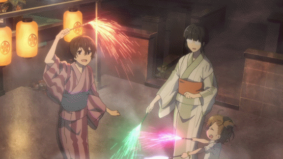 Barakamon-episode-08-Miwa-Tama-and-Naru-light-fireworks-yukata-on-obon